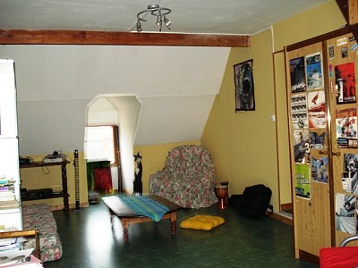 Maison de bourg A VENDRE - ST SAULGE - 182.4 m2 - 27000 €