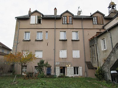 APPARTEMENT T3 A VENDRE - AUTUN HISTORIQUE - 48 m2 - 33000€