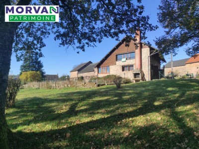 PROPRIETE A VENDRE - OUROUX EN MORVAN - 197.01 m2 - 199000€