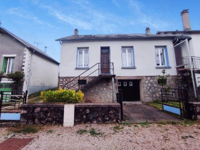 MAISON A VENDRE - CHATEAU CHINON VILLE - 100.12 m2 - 69900€