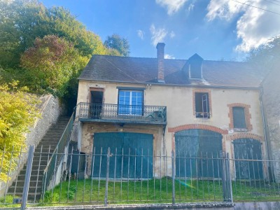 MAISON A VENDRE - CHATILLON EN BAZOIS - 102.56 m2 - 71 000 €