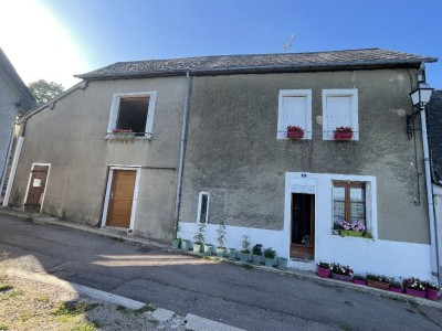 MAISON A VENDRE - CHATEAU CHINON VILLE - 57.57 m2 - 36 000 &euro;