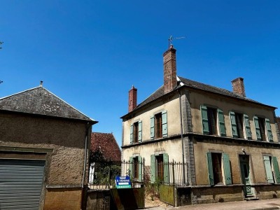 MAISON A VENDRE - CHATILLON EN BAZOIS - 173.12 m2 - 99 000 €