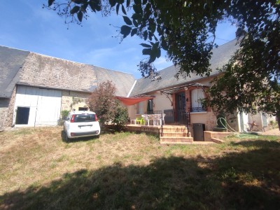 FERMETTE A VENDRE - CHATEAU CHINON CAMPAGNE - 108.81 m2 - 112 000 €