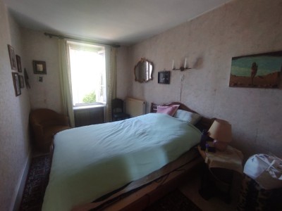 FERMETTE A VENDRE - ARLEUF - 176.92 m2 - 85000€
