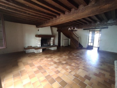 Ensemble immobilier de deux maisons dont une  rn A VENDRE - DUN SUR GRANDRY - 206.33 m2 - 159000€