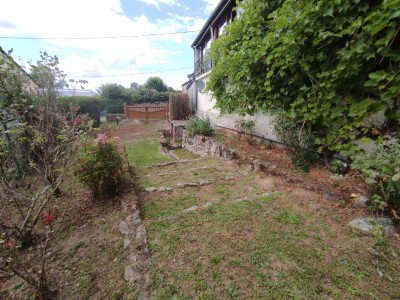 Fermette de 7 pices / 3 chambres A VENDRE - ST LEGER DE FOUGERET - 198.53 m2 - 130000€