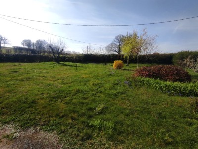 FERMETTE - ST LEGER DE FOUGERET - 80.27 m2 - VENDU