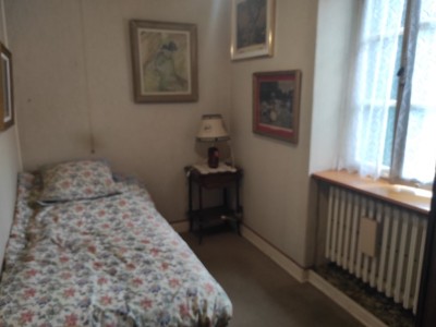 Fermette de 7 pièces / 3 chambres A VENDRE - ST LEGER DE FOUGERET - 198.53 m2 - 120 000 €