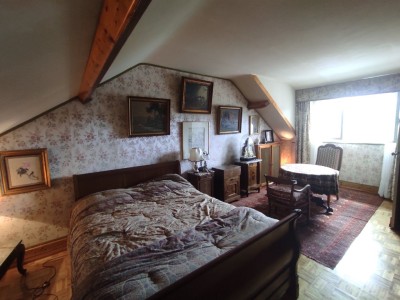 Fermette de 7 pièces / 3 chambres A VENDRE - ST LEGER DE FOUGERET - 198.53 m2 - 120 000 €