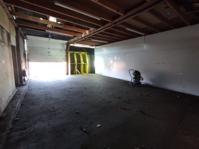 GARAGE A VENDRE - CHATEAU CHINON CAMPAGNE - 34�000�&euro;