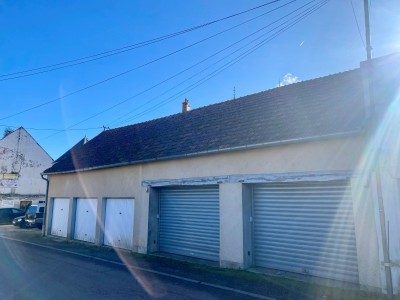 GARAGE A VENDRE - ST SAULGE - 44 000 €