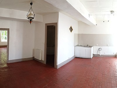 IMMEUBLE A VENDRE - CHATEAU CHINON VILLE - 230 m2 - 118400€