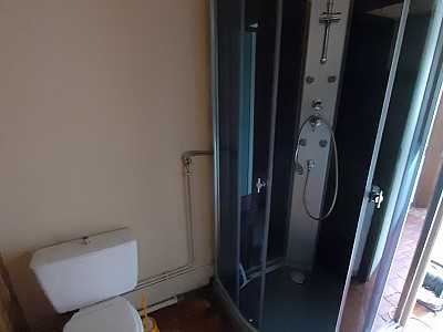 Fond de commerce A VENDRE - CHATEAU CHINON VILLE - 128.5 m2 - 199�000�&euro;