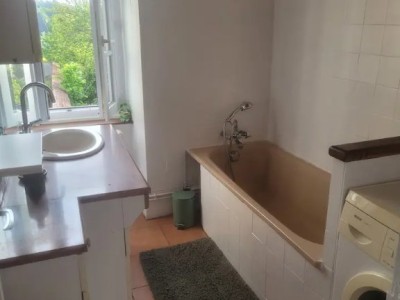 IMMEUBLE DE RAPPORT A VENDRE - CHATEAU CHINON VILLE - 200 m2 - 92 000 €