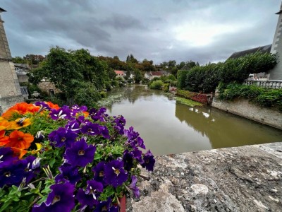 IMMEUBLE DE RAPPORT - COMMERCE & HABITATION A VENDRE - CHATILLON EN BAZOIS - 420 m2 - 173000€