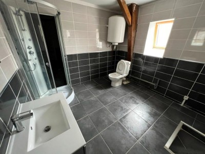 IMMEUBLE DE RAPPORT - COMMERCE & HABITATION A VENDRE - CHATILLON EN BAZOIS - 420 m2 - 156 000 &euro;