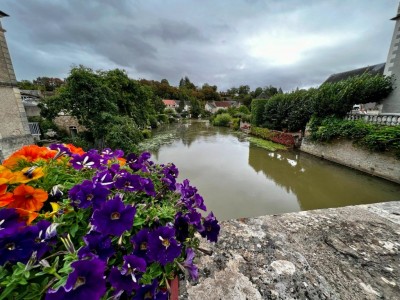 IMMEUBLE DE RAPPORT - COMMERCE & HABITATION A VENDRE - CHATILLON EN BAZOIS - 420 m2 - 156 000 &euro;