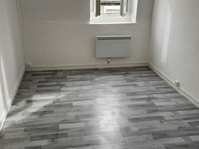 IMMEUBLE DE RAPPORT - COMMERCE & HABITATION A VENDRE - CHATILLON EN BAZOIS - 420 m2 - 156 000 &euro;