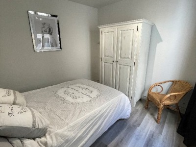 IMMEUBLE DE RAPPORT A VENDRE - MOULINS ENGILBERT - 177.7 m2 - 146�000�&euro;