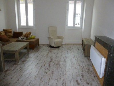 IMMEUBLE DE RAPPORT A VENDRE - MOULINS ENGILBERT - 177.7 m2 - 146�000�&euro;