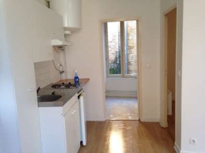 IMMEUBLE DE RAPPORT - ST SAULGE - 159.23 m2 - VENDU