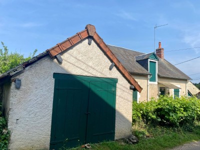 MAISON DE CAMPAGNE AVEC TERRAIN - ALLUY - 52.44 m2 - VENDU