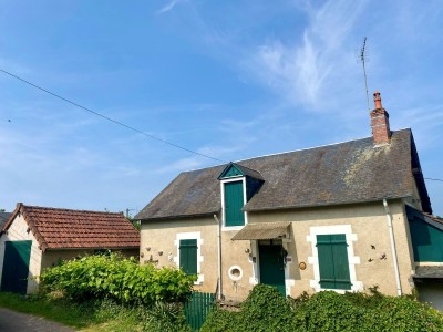 MAISON DE CAMPAGNE AVEC TERRAIN - ALLUY - 52.44 m2 - VENDU