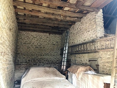 FERMETTE CAMPAGNE A VENDRE - ALLUY - 66 m2 - 55 000 €