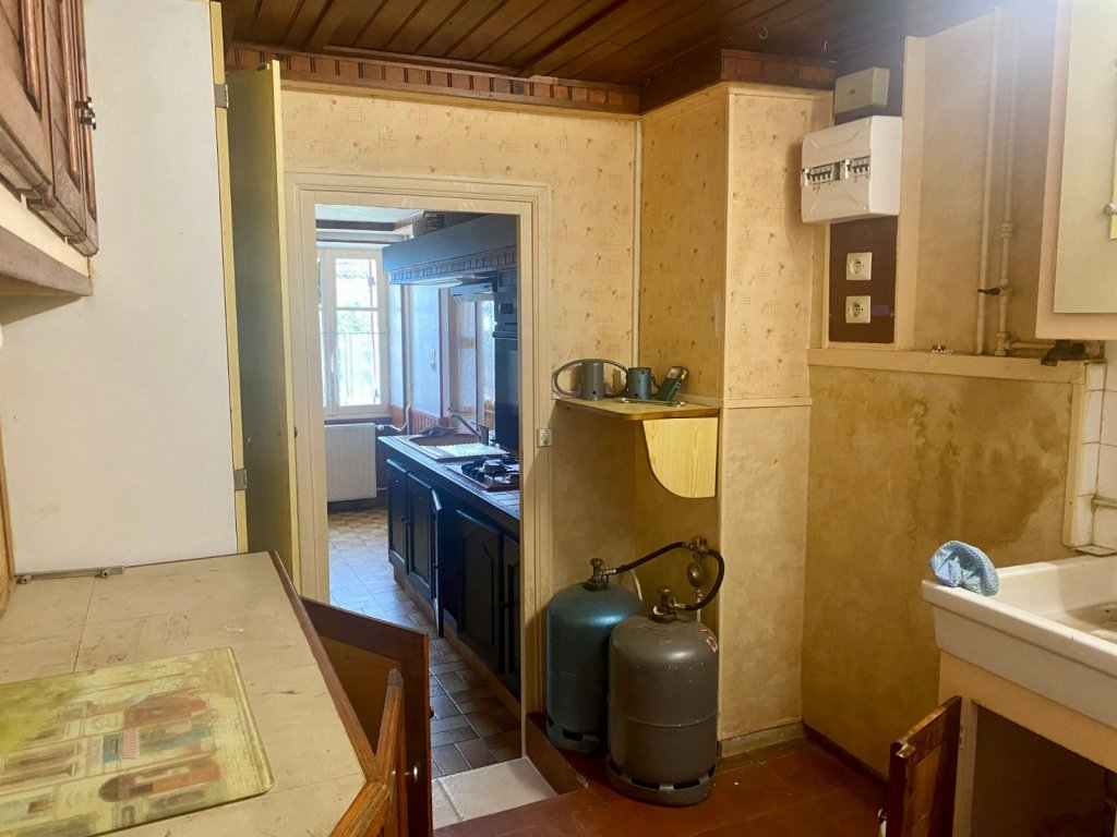 MAISON - ALLUY - 66.73 m2 - VENDU