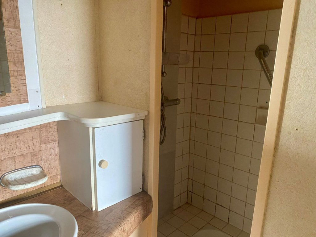 MAISON - ALLUY - 66.73 m2 - VENDU