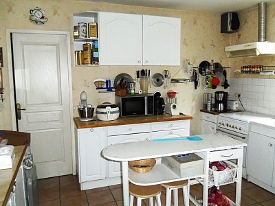 MAISON - ALLUY - 125 m2 - VENDU