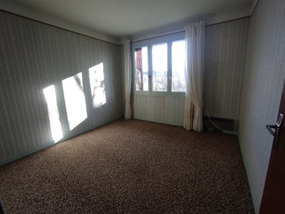 Pavillon sur Sous Sol complet avec dpendances A VENDRE - ARLEUF - 94.62 m2 - 119000€