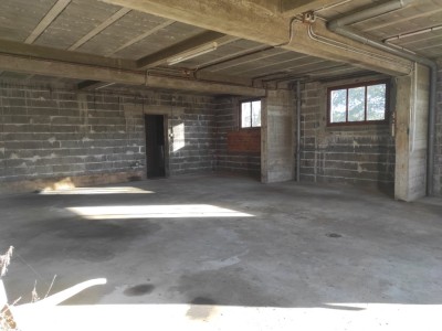 Pavillon sur Sous Sol complet avec dpendances A VENDRE - ARLEUF - 94.62 m2 - 119000€