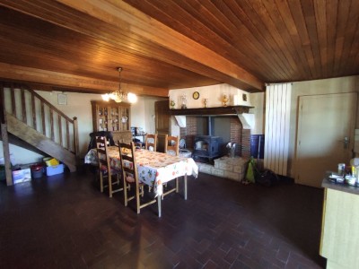 MAISON A VENDRE - ARLEUF - 79.8 m2 - 64000€