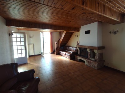 MAISON A VENDRE - ARLEUF - 125.79 m2 - 100�000�&euro;