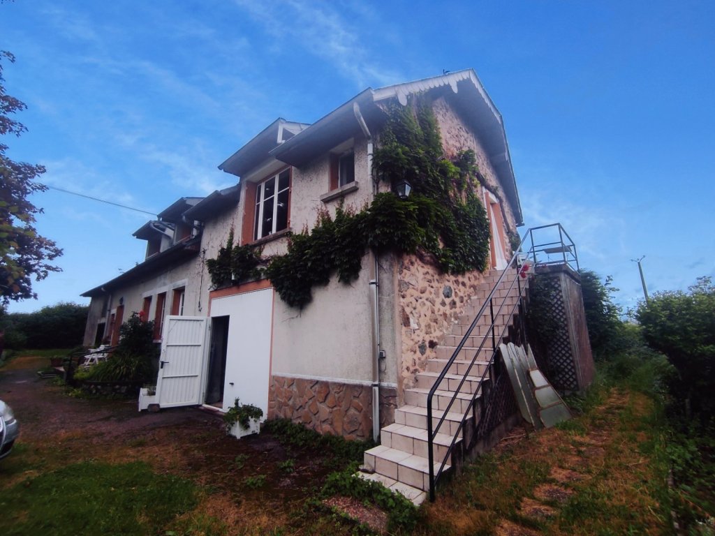MAISON - ARLEUF - 127.74 m2 - VENDU