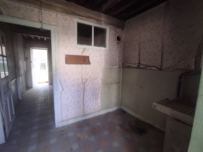 Ensemble de trois maisons A VENDRE - ARLEUF - 144.34 m2 - 34 000 &euro;
