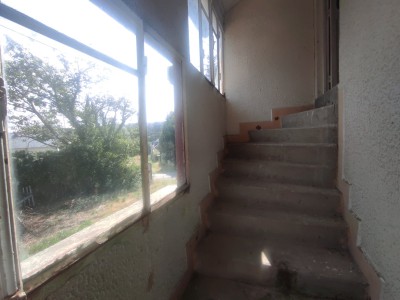 Ensemble de trois maisons A VENDRE - ARLEUF - 144.34 m2 - 34 000 &euro;