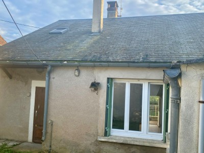 Maison de campgne A VENDRE - AUNAY EN BAZOIS - 82.24 m2 - 42000€