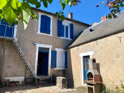 MAISON A VENDRE - AUNAY EN BAZOIS - 142.52 m2 - 49 000 €
