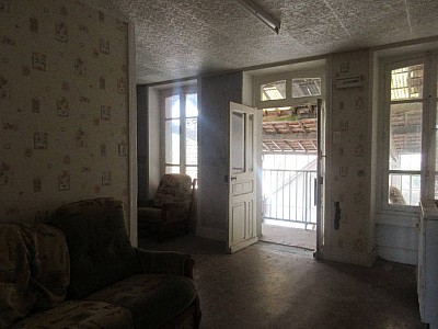 MAISON A VENDRE - AUXY - 220 m2 - 98000€