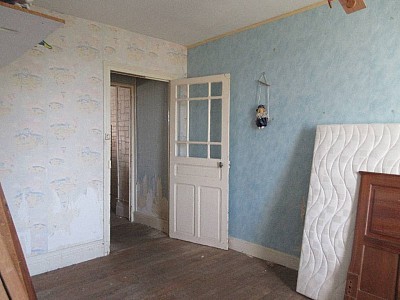 MAISON A VENDRE - AUXY - 220 m2 - 98000€