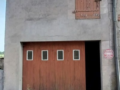 MAISON A VENDRE - BAZOLLES - 167.24 m2 - 34000€