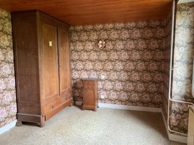 MAISON DE CAMPAGNE - BILLY CHEVANNES - 85.18 m2 - VENDU