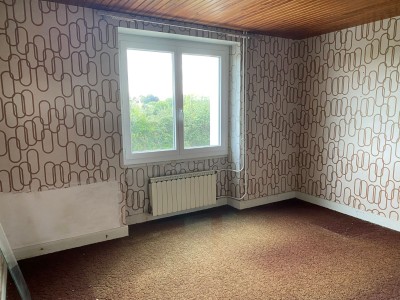 MAISON DE CAMPAGNE - BILLY CHEVANNES - 85.18 m2 - VENDU