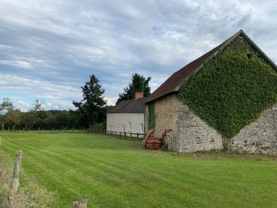 MAISON DE CAMPAGNE - BILLY CHEVANNES - 85.18 m2 - VENDU