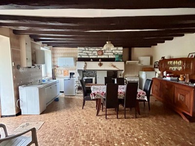 MAISON A VENDRE - BONA - 106.98 m2 - 70 000 €