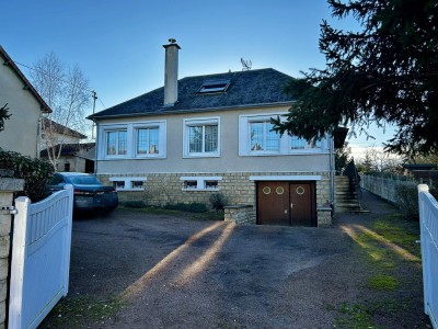 MAISON A VENDRE - CERCY LA TOUR - 149.65 m2 - 172�000�&euro;