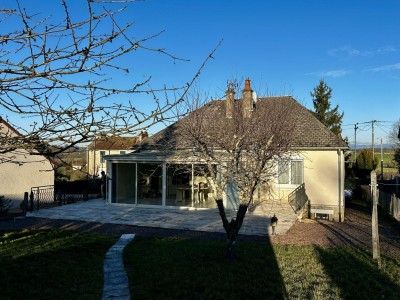 MAISON A VENDRE - CERCY LA TOUR - 149.65 m2 - 172�000�&euro;